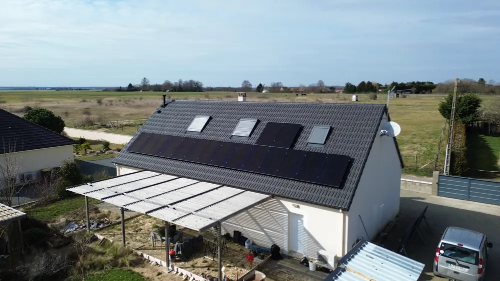 Installation photovoltaïque de 6 kWc à Arçay (18)